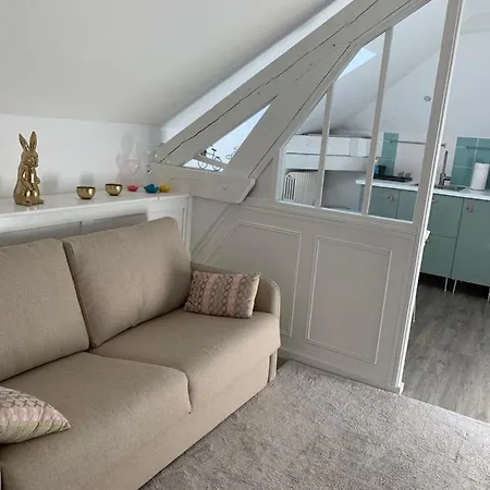 Couette-café Joussaume Latour Château-Thierry