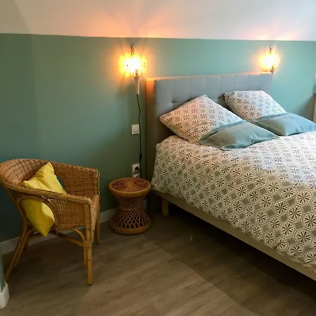 Bed & Breakfast Joussaume Latour 3*