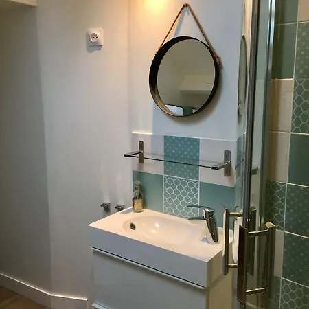 Joussaume Latour 3* Château-Thierry