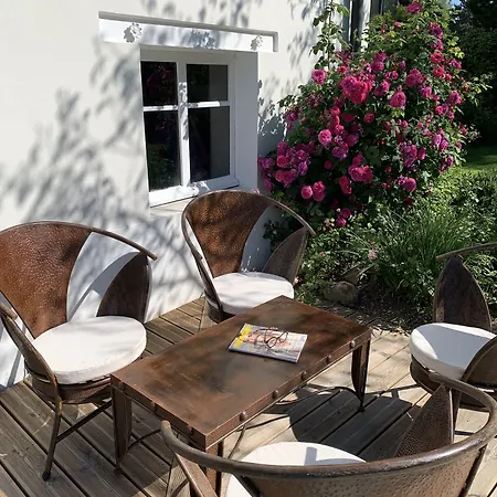 Joussaume Latour Bed & Breakfast Chateau-Thierry