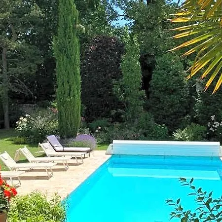 Bed & Breakfast Joussaume Latour